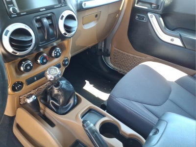 2013 Jeep Wrangler Sahara