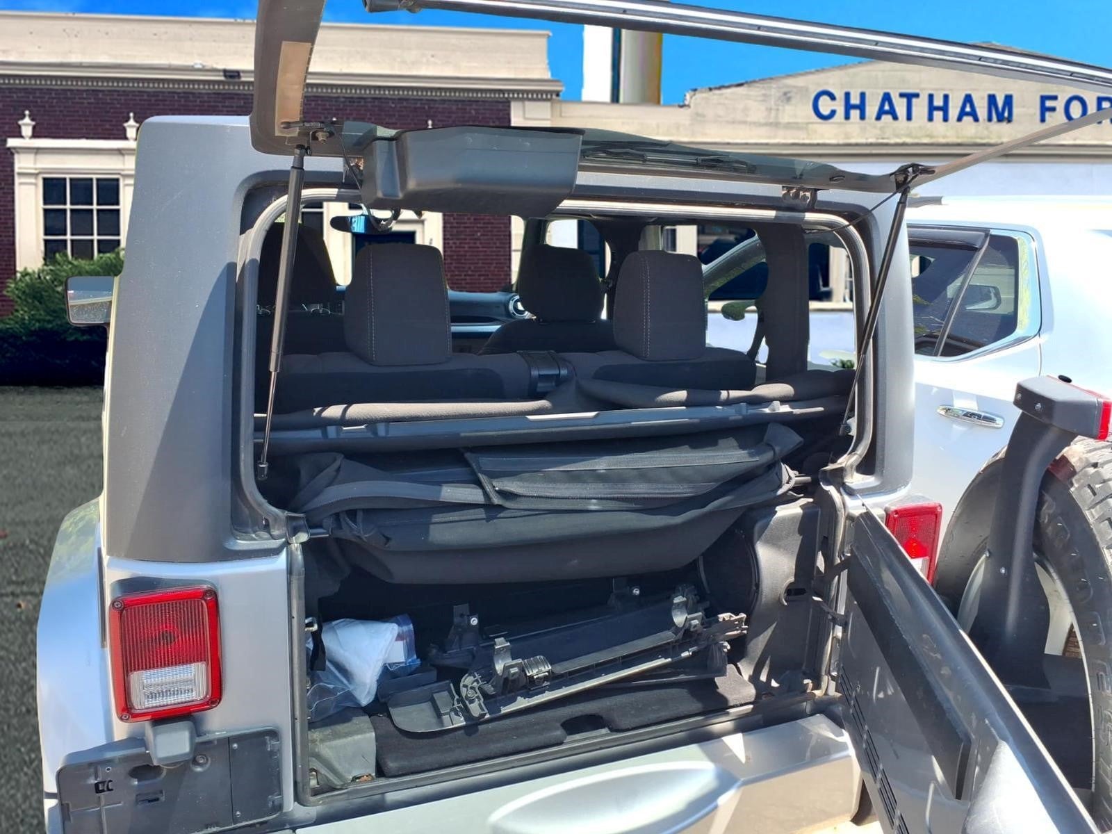 2013 Jeep Wrangler Sahara