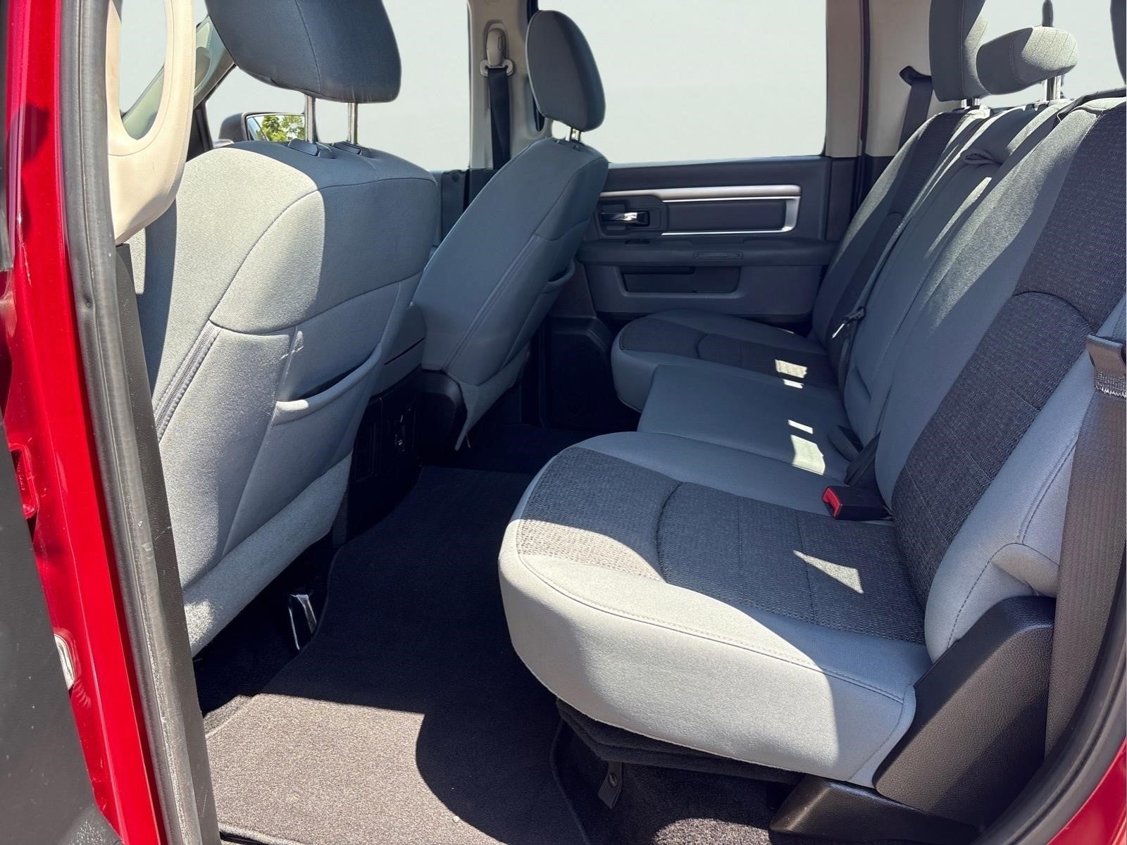 2013 RAM 1500 SLT
