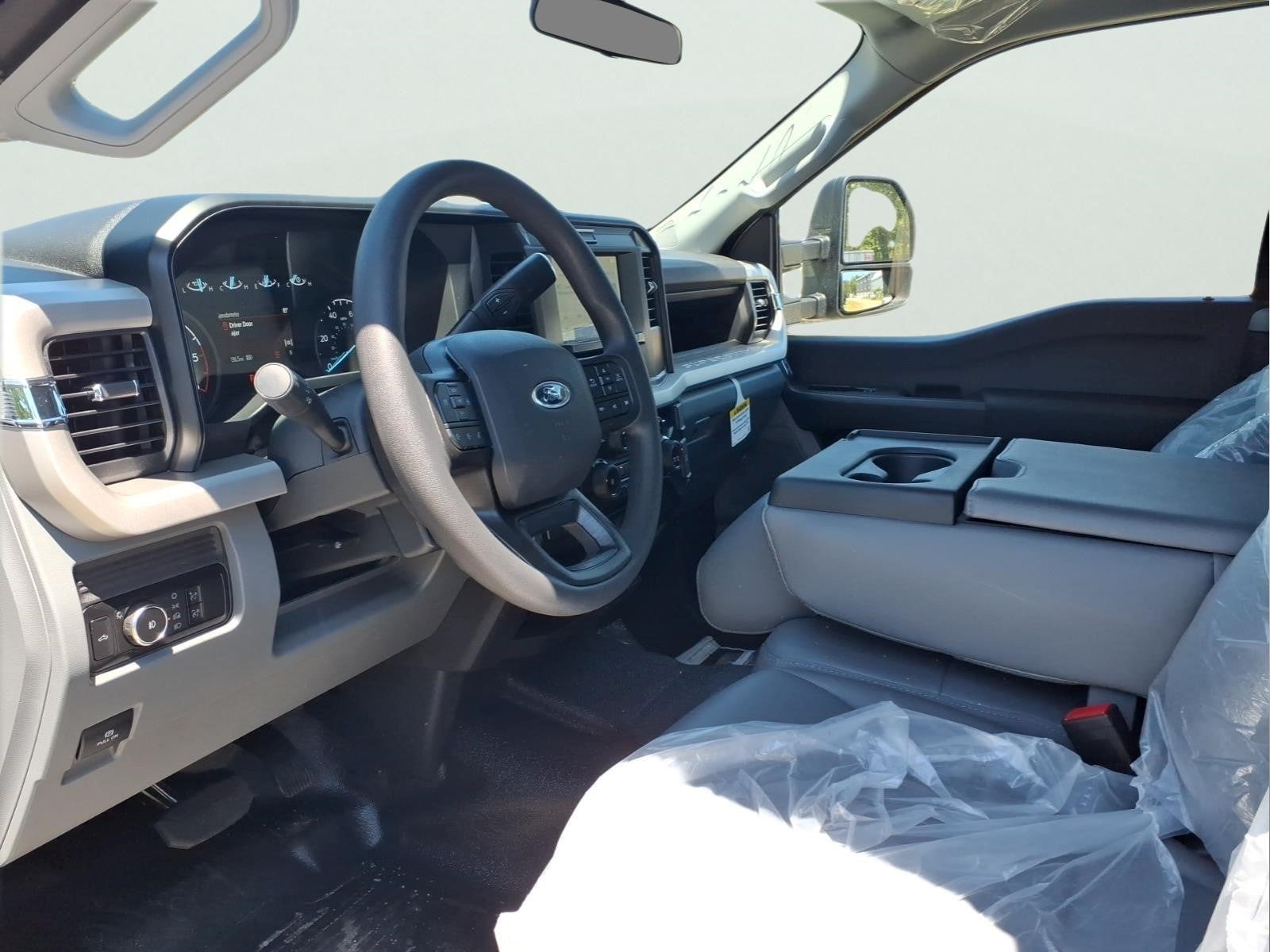 2025 Ford F-350 Super Duty XL