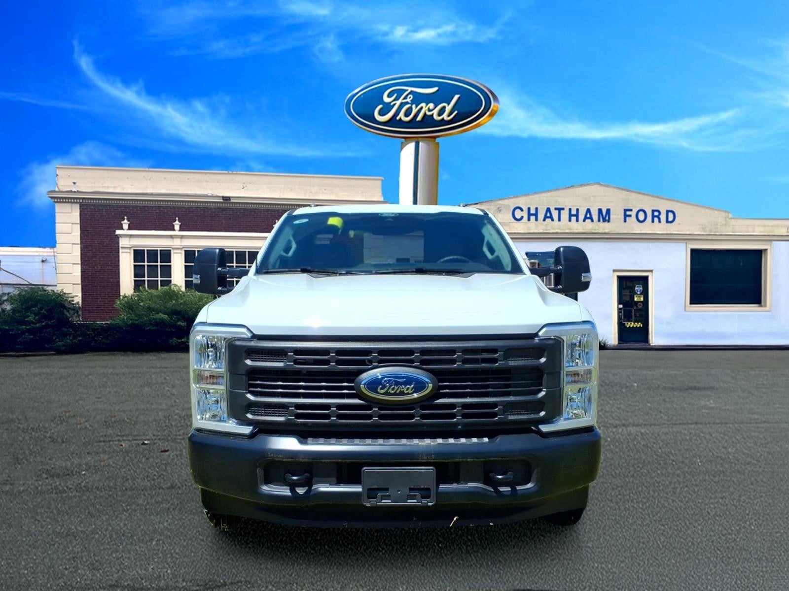 2025 Ford F-350 Super Duty XL