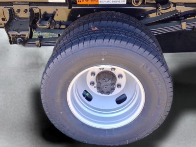 2025 Ford F-350 Super Duty XL