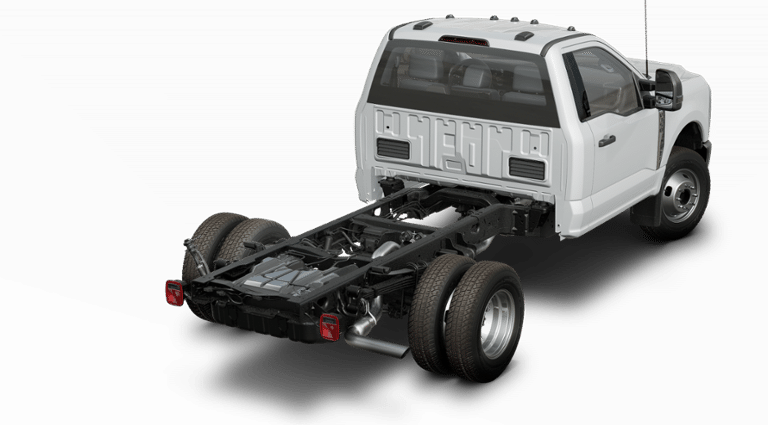 2025 Ford F-350 Super Duty XL