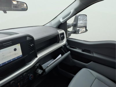 2025 Ford F-350 Super Duty XL
