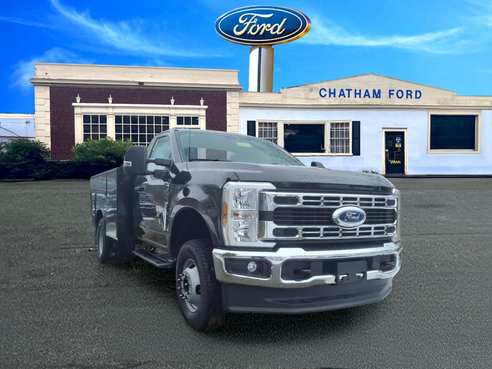 2025 Ford F-350 Super Duty XL