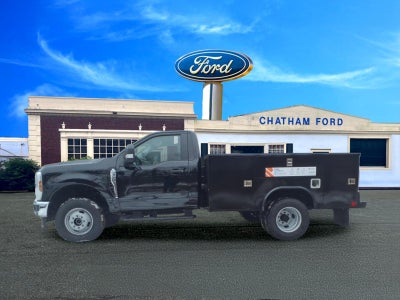 2025 Ford F-350 Super Duty XL
