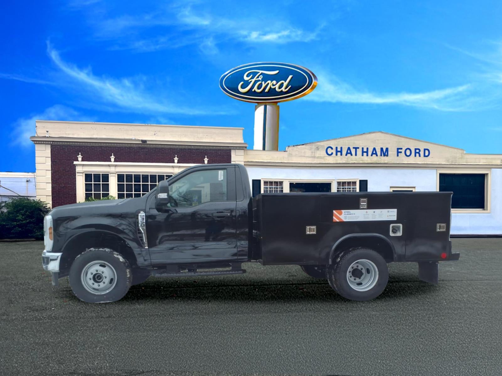 2025 Ford F-350 Super Duty XL