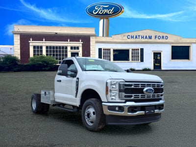 2025 Ford F-350 Super Duty XL
