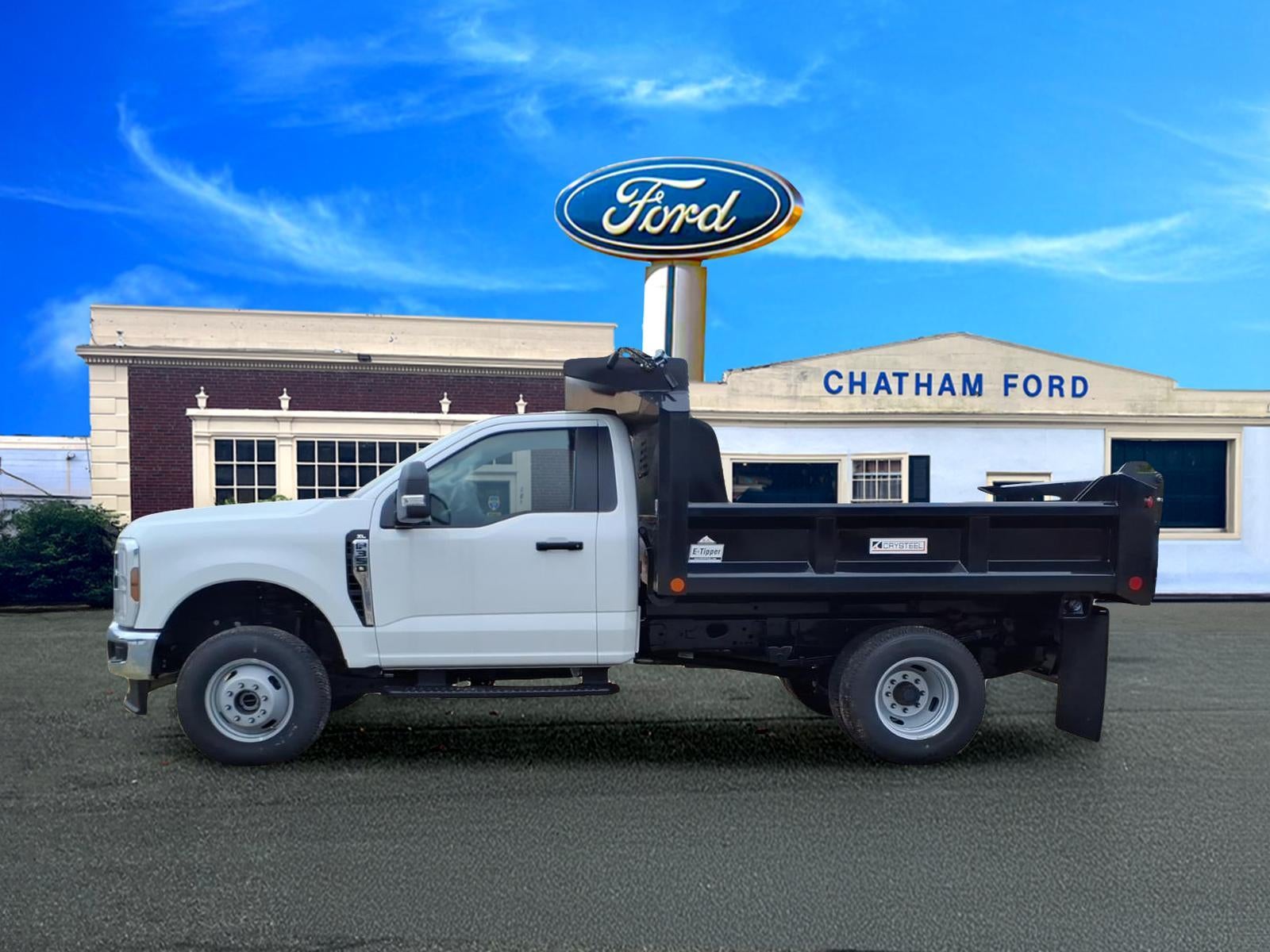 2025 Ford F-350 Super Duty XL