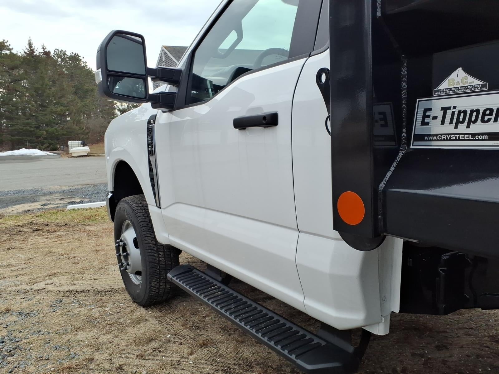 2025 Ford F-350 Super Duty XL