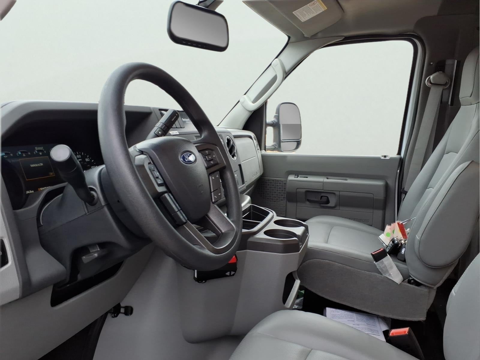 2026 Ford E-Series E-350 SD