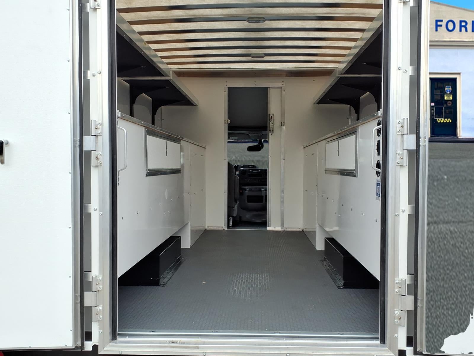 2026 Ford E-Series E-350 SD
