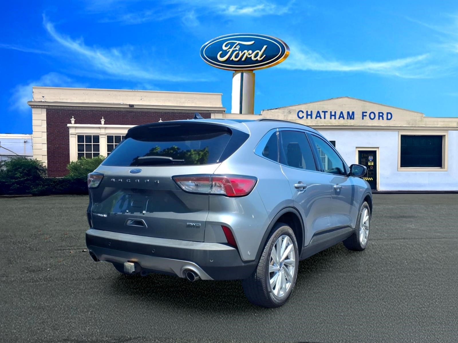 2022 Ford Escape Titanium