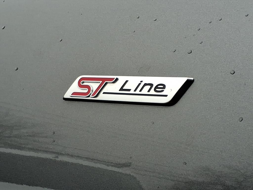 2023 Ford Escape Hybrid ST-Line Select