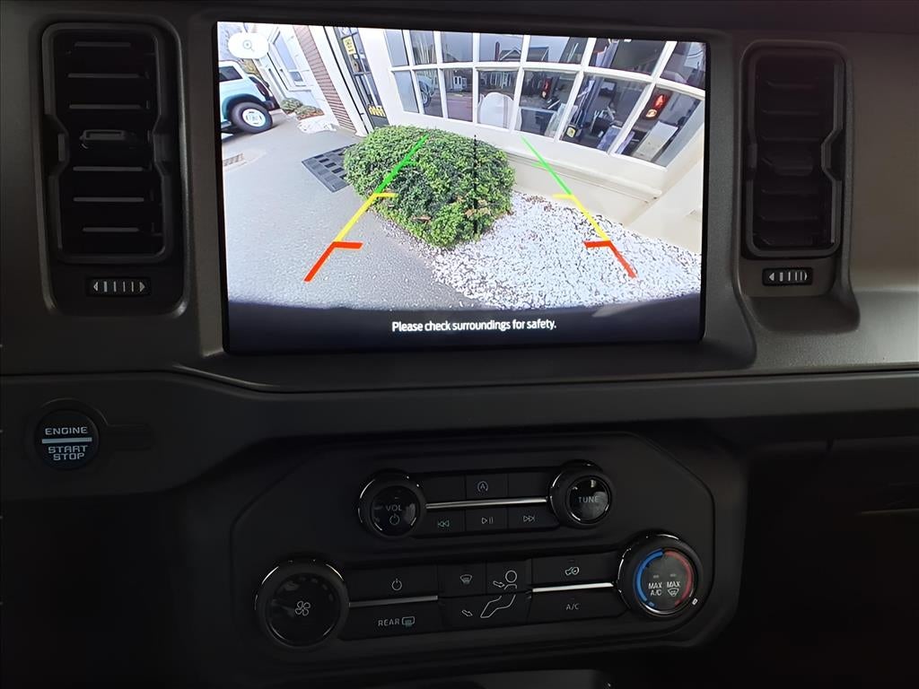 2025 Ford Bronco Base