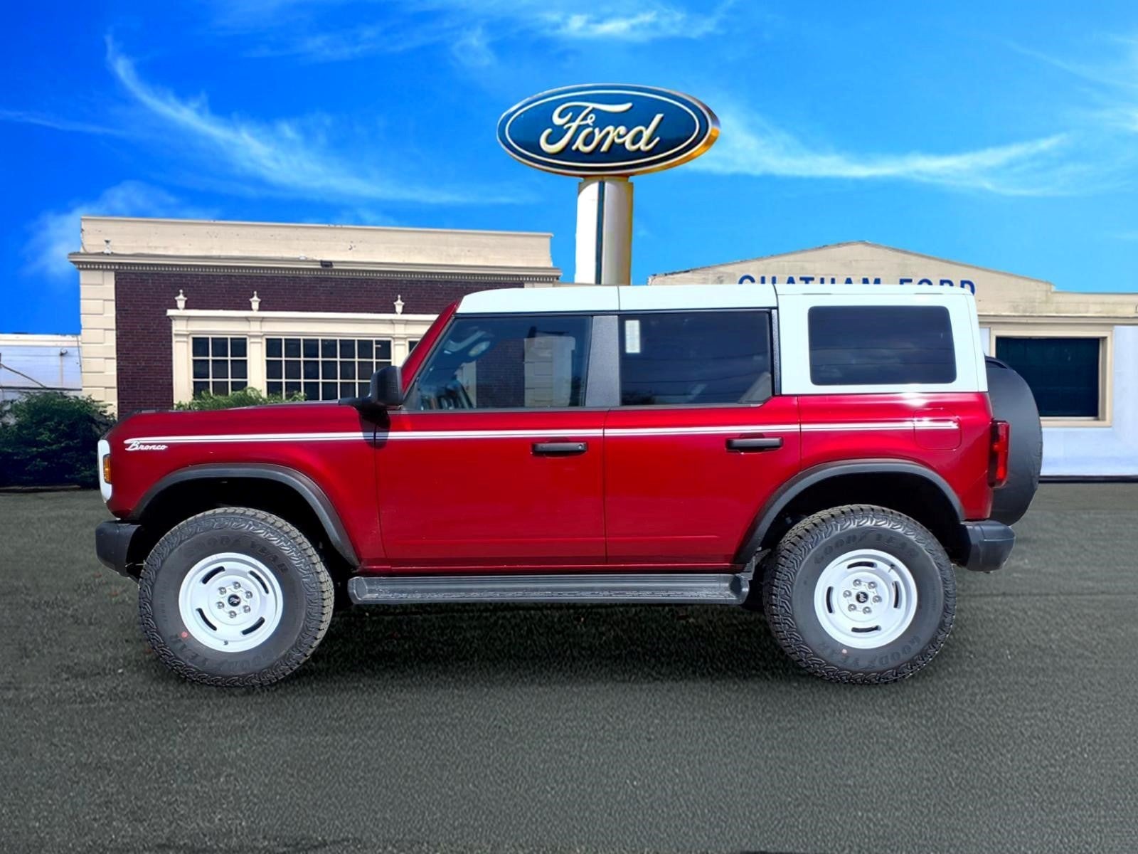 2026 Ford Bronco Heritage Edition