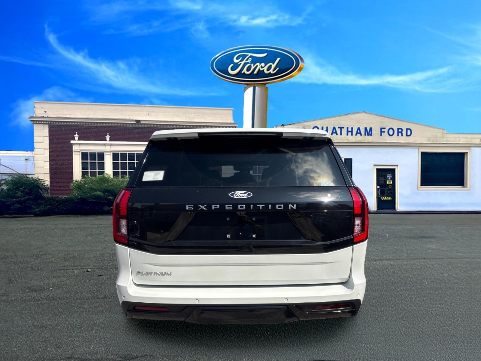 2027 Ford Expedition Platinum