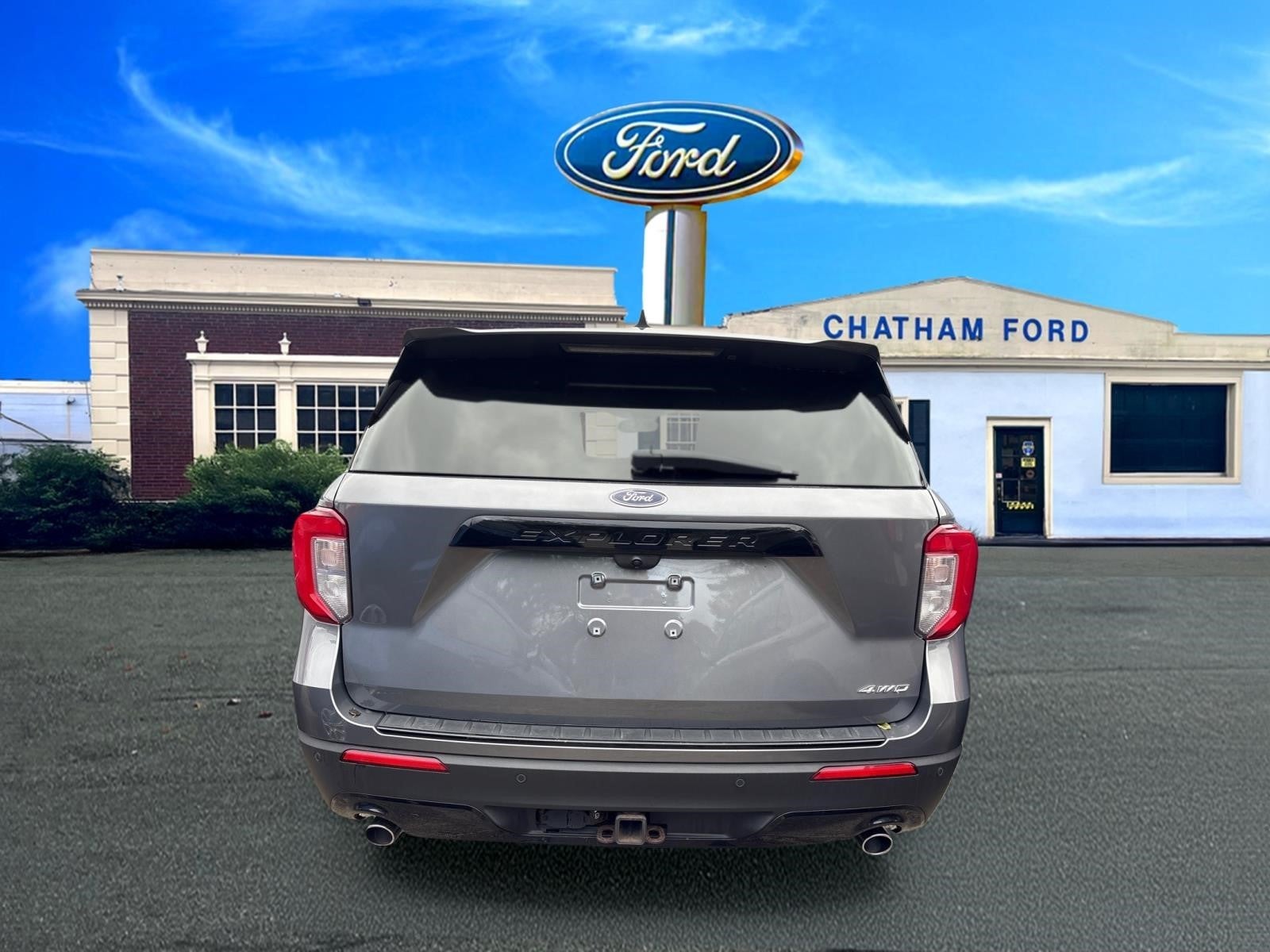 2022 Ford Explorer ST-Line