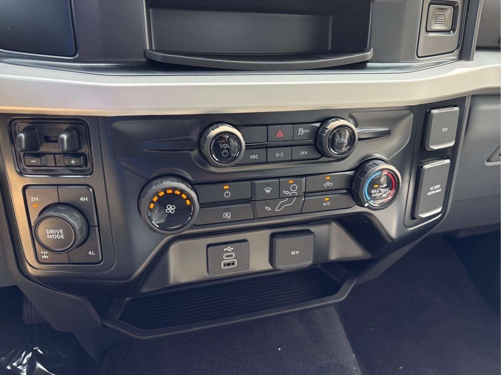 2026 Ford F-250 Super Duty XLT