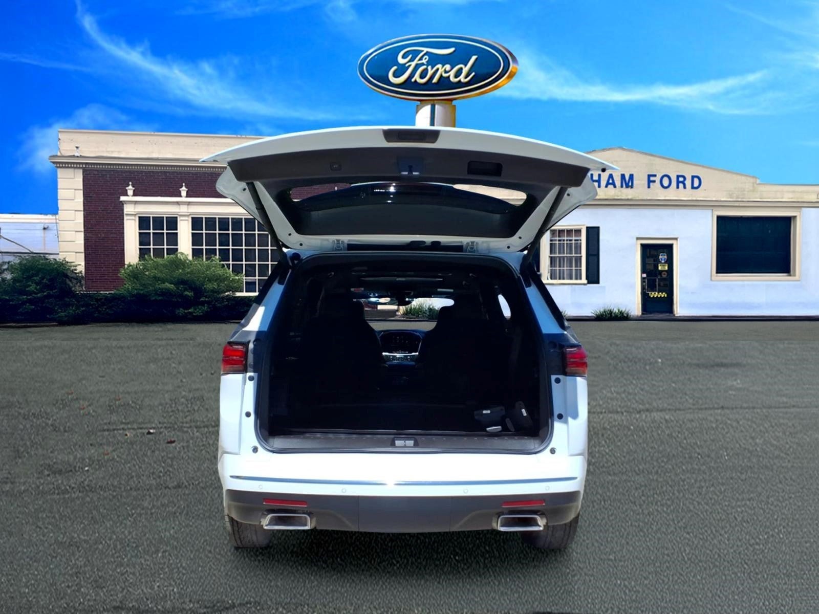 2022 Chevrolet Traverse High Country