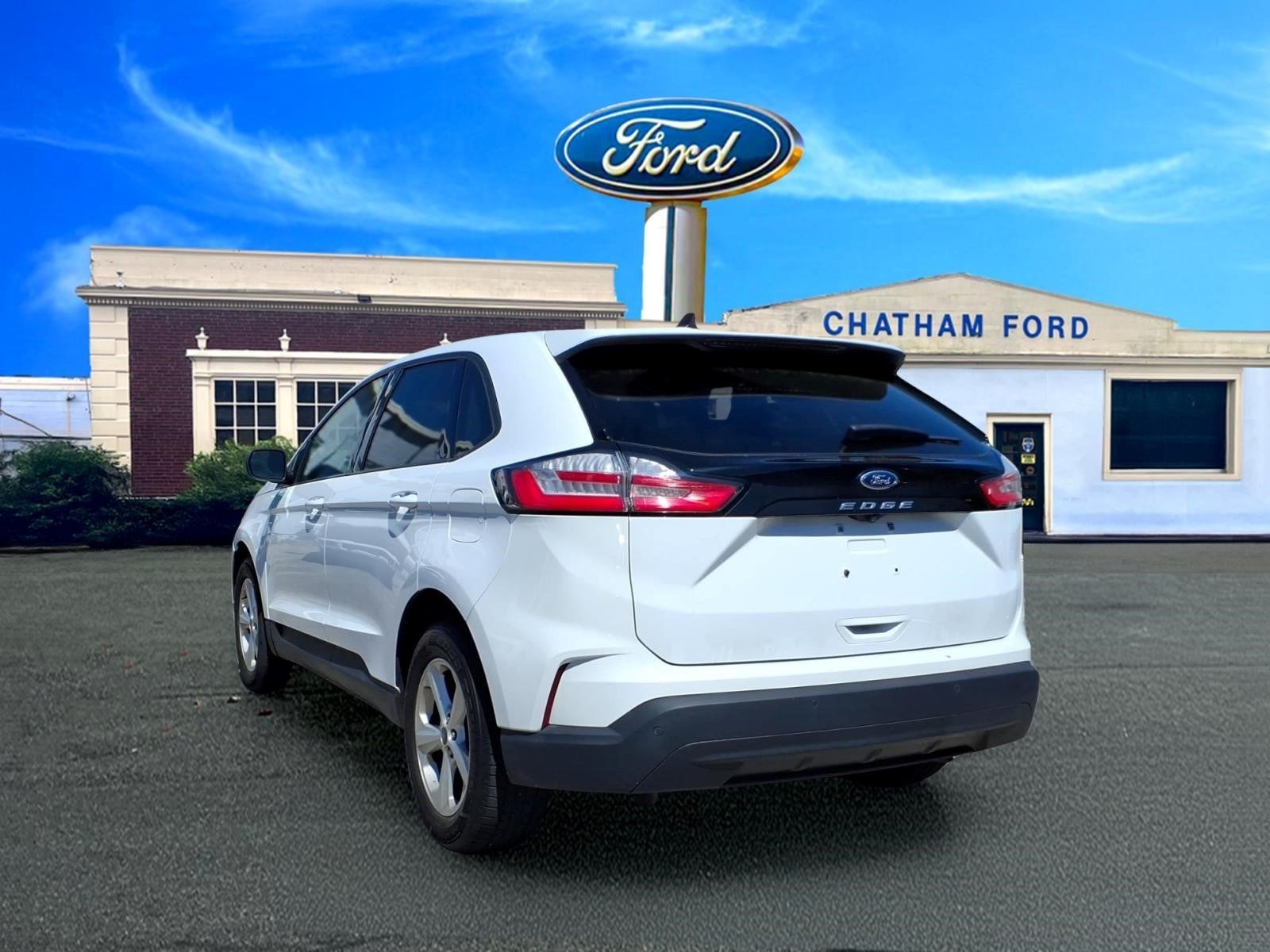 2021 Ford Edge SE